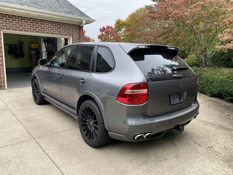 2010 Porsche 955/957 Cayenne GTS - Image 11 of 31