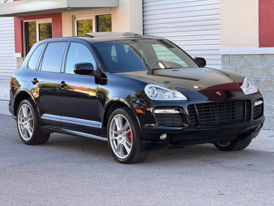 2010 Porsche 955/957 Cayenne GTS - Image 28 of 31