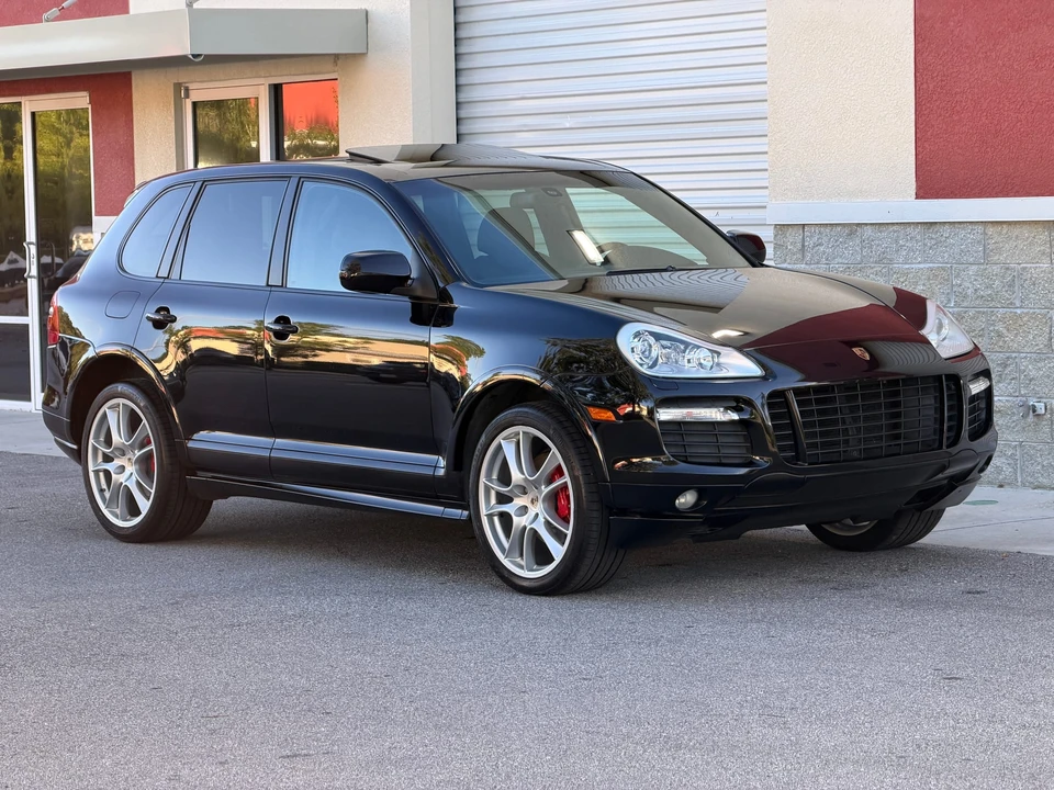 2010 Porsche 955/957 Cayenne GTS - Image 27 of 31