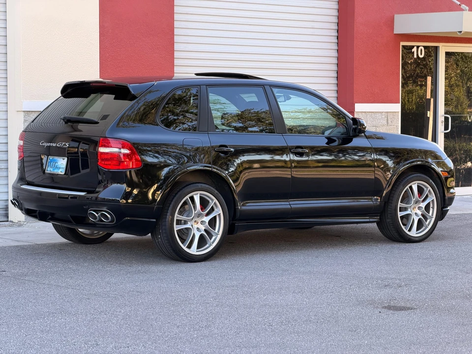 2010 Porsche 955/957 Cayenne GTS - Image 19 of 31