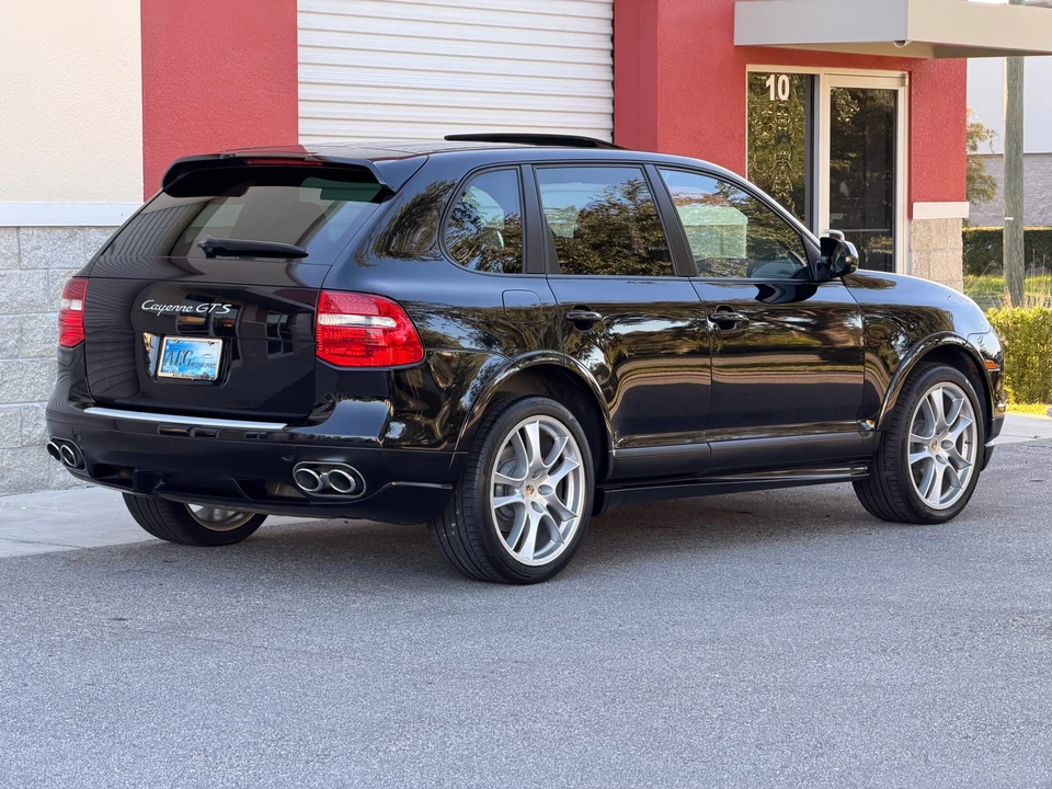 2010 Porsche 955/957 Cayenne GTS - Image 18 of 31