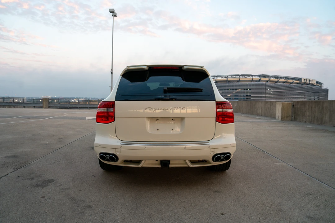 2010 Porsche 955/957 Cayenne GTS - Image 18 of 31