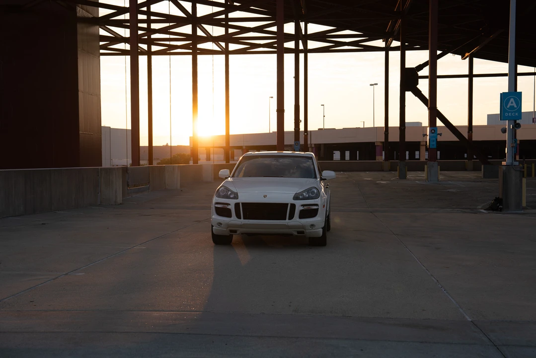 2010 Porsche 955/957 Cayenne GTS - Image 28 of 31