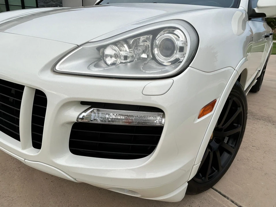 2010 Porsche 955/957 Cayenne GTS - Image 27 of 31