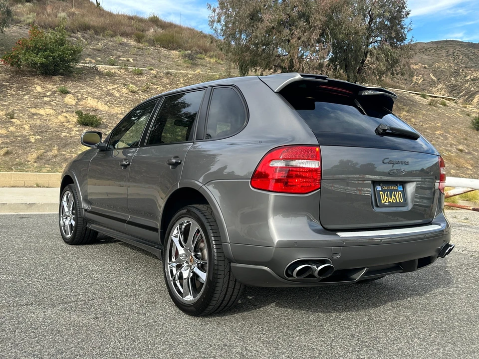 2010 Porsche 955/957 Cayenne GTS - Image 22 of 31