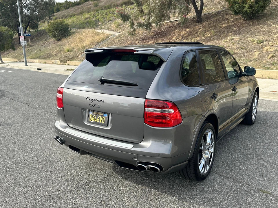 2010 Porsche 955/957 Cayenne GTS - Image 31 of 31