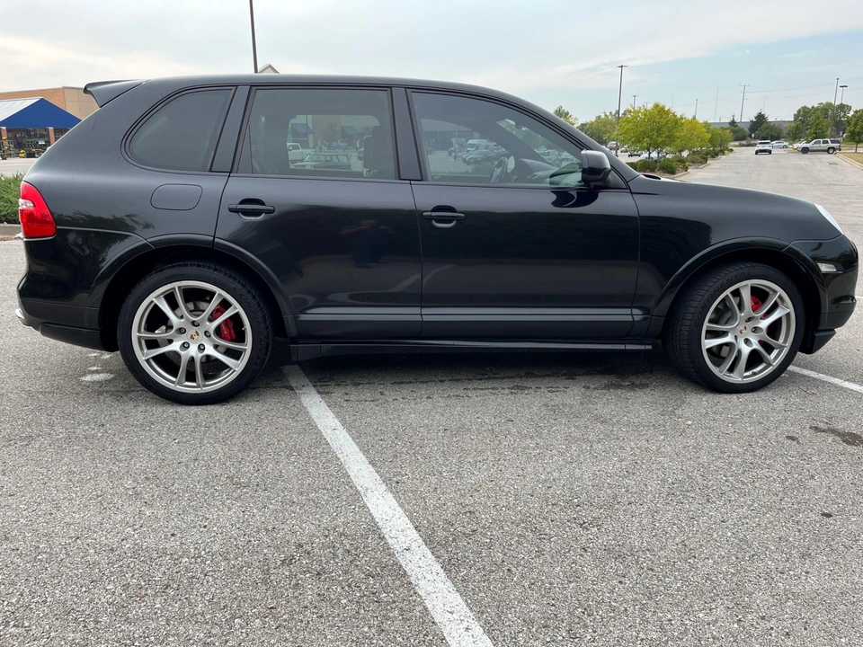 2010 Porsche 955/957 Cayenne GTS - Image 20 of 31