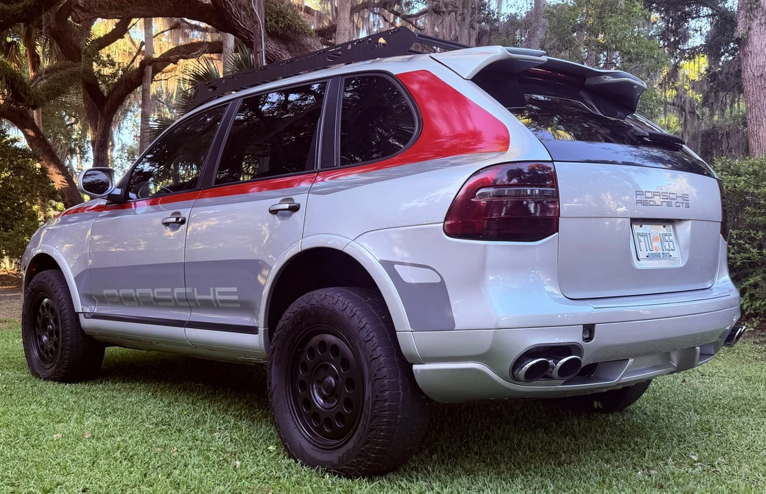 2010 Porsche 955/957 Cayenne GTS - Image 25 of 31