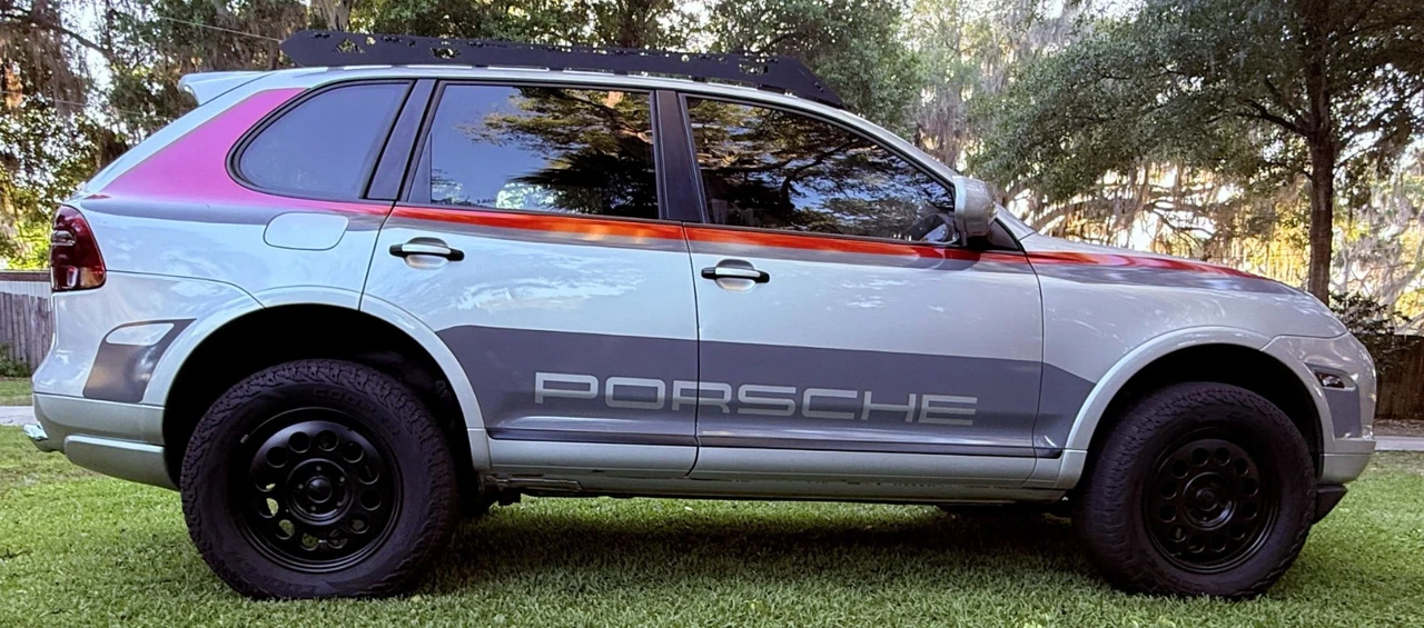2010 Porsche 955/957 Cayenne GTS - Image 7 of 31