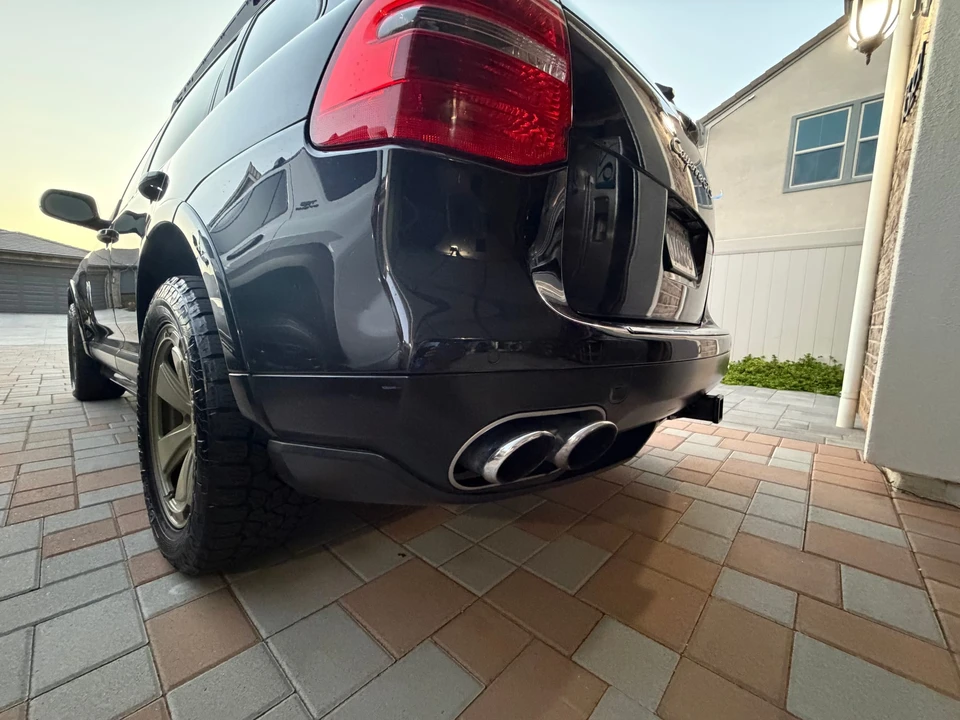 2010 Porsche 955/957 Cayenne GTS - Image 21 of 31