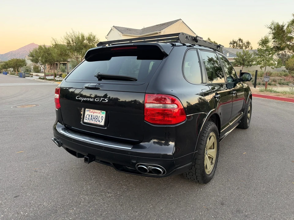 2010 Porsche 955/957 Cayenne GTS - Image 15 of 31