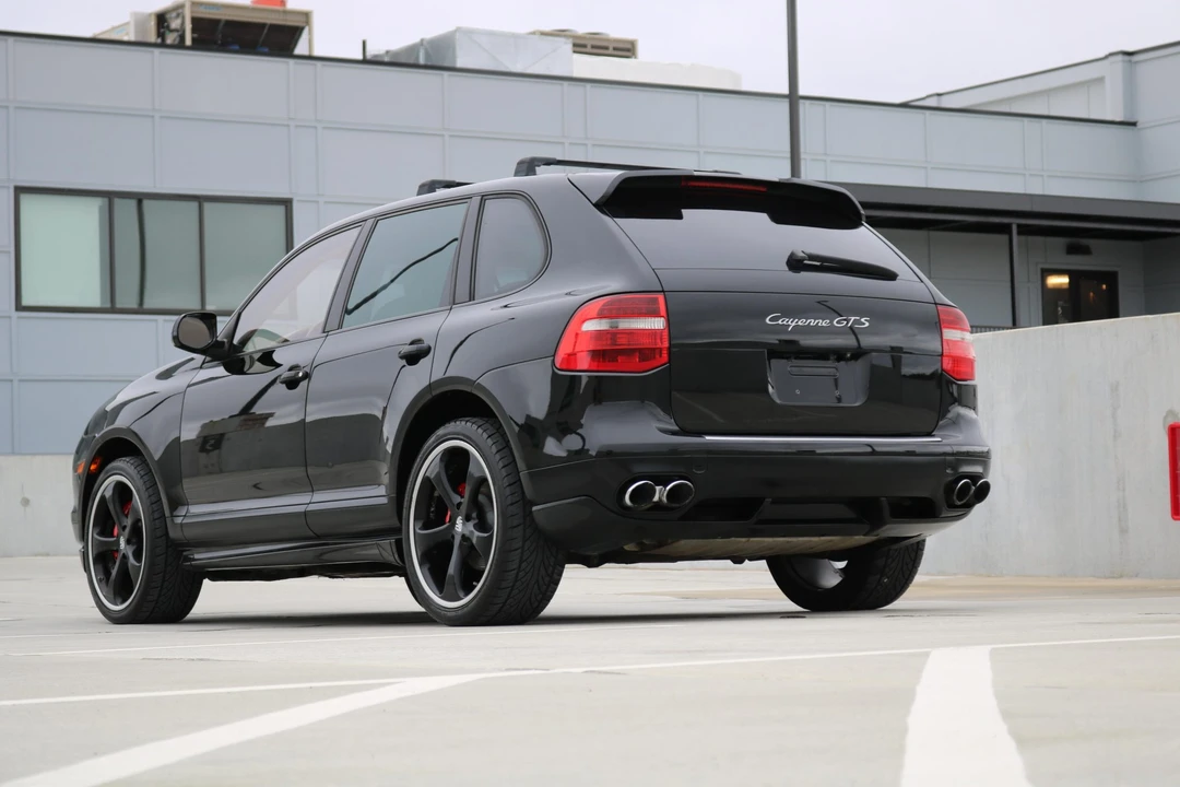 2010 Porsche 955/957 Cayenne GTS - Image 14 of 31