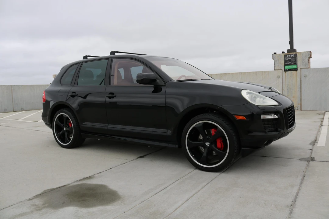 2010 Porsche 955/957 Cayenne GTS - Image 28 of 31