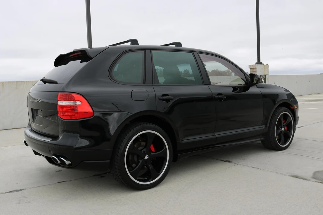 2010 Porsche 955/957 Cayenne GTS - Image 4 of 21