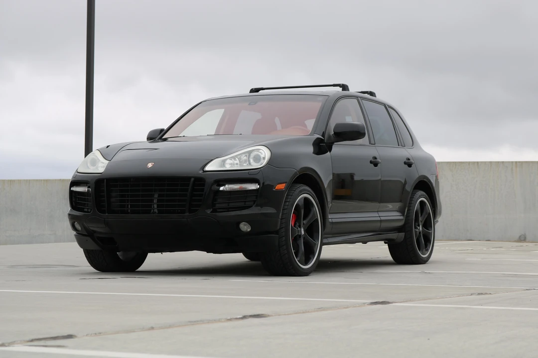 2010 Porsche 955/957 Cayenne GTS - Image 9 of 21