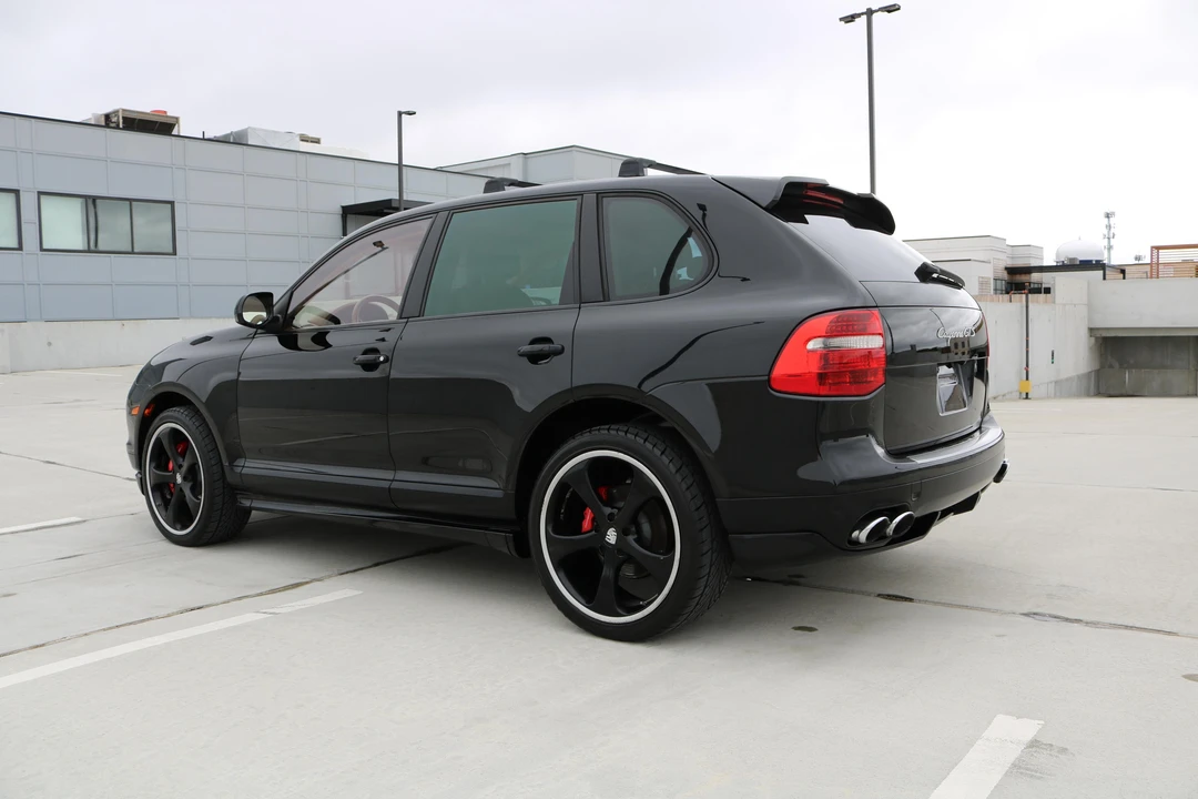 2010 Porsche 955/957 Cayenne GTS - Image 11 of 21