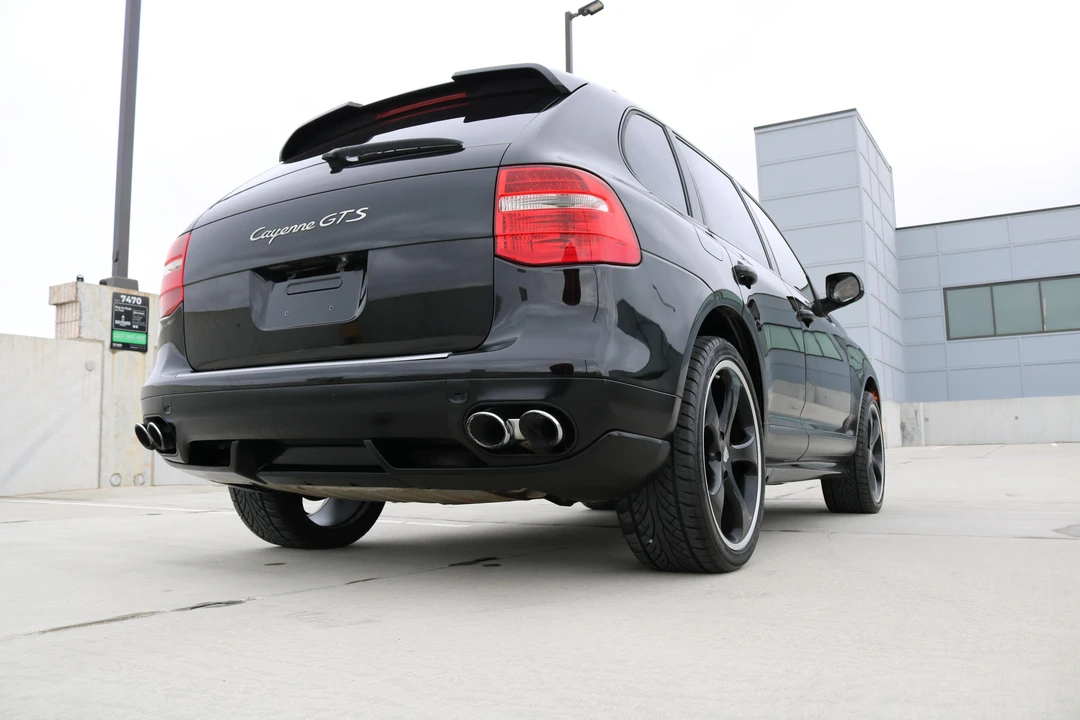 2010 Porsche 955/957 Cayenne GTS - Image 16 of 21