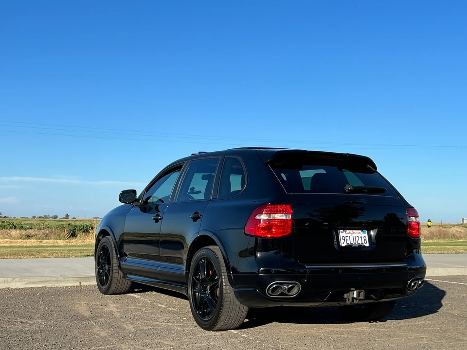 2010 Porsche 955/957 Cayenne GTS - Image 8 of 15