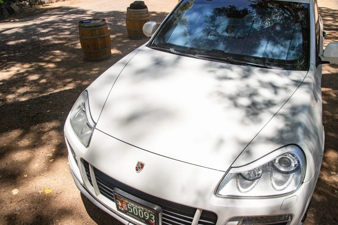 2010 Porsche 955/957 Cayenne GTS - Image 18 of 31