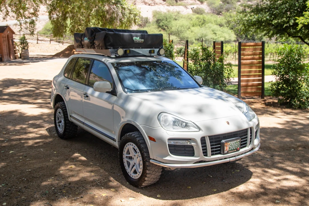 2010 Porsche 955/957 Cayenne GTS - Image 4 of 31
