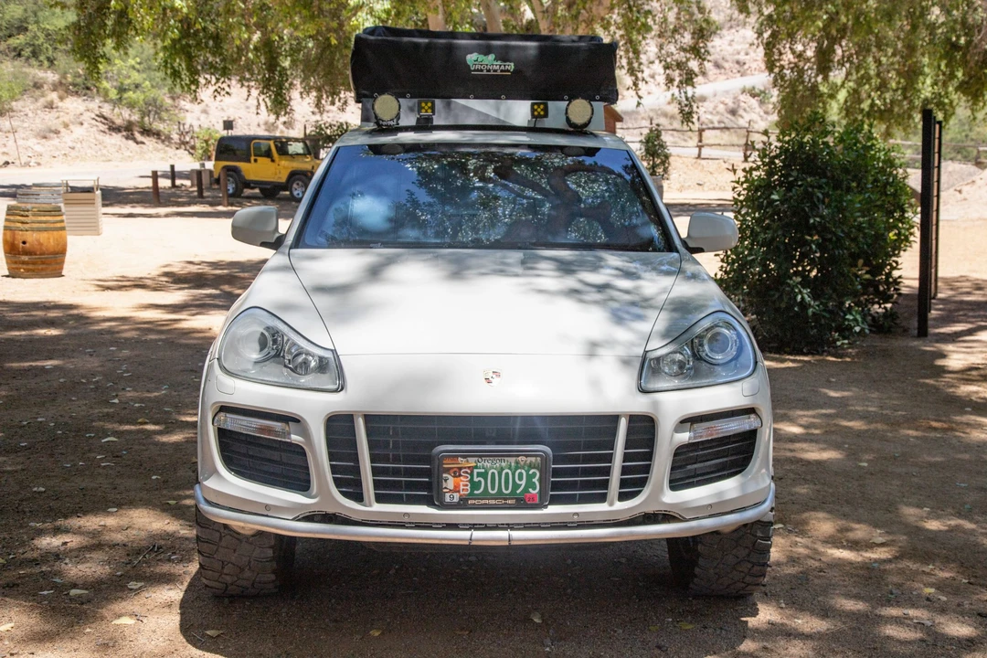 2010 Porsche 955/957 Cayenne GTS - Image 3 of 31