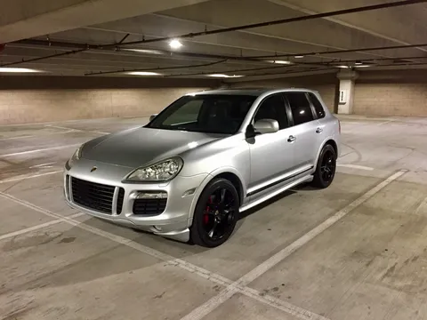2010 Porsche Cayenne GTS