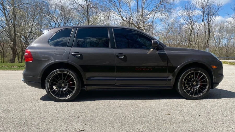 2010 Porsche 955/957 Cayenne GTS - Image 15 of 16