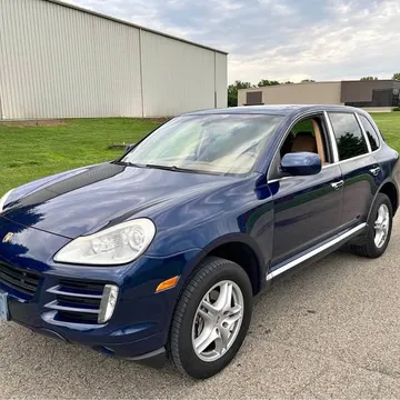 2010 Porsche Cayenne Base
