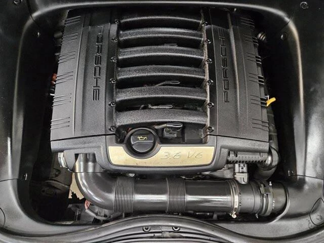 2010 Porsche 955/957 Cayenne - Image 18 of 18