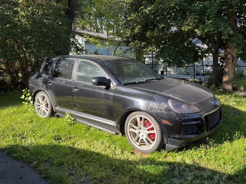 2010 Porsche 955/957 Cayenne - Image 2 of 4