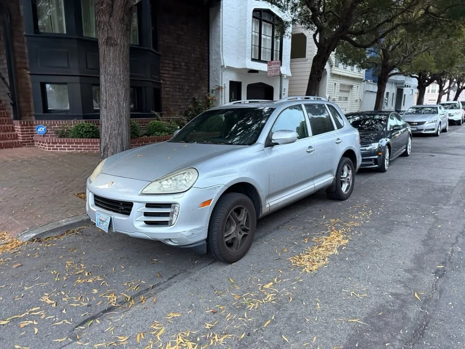 2010 Porsche 955/957 Cayenne - Image 8 of 18