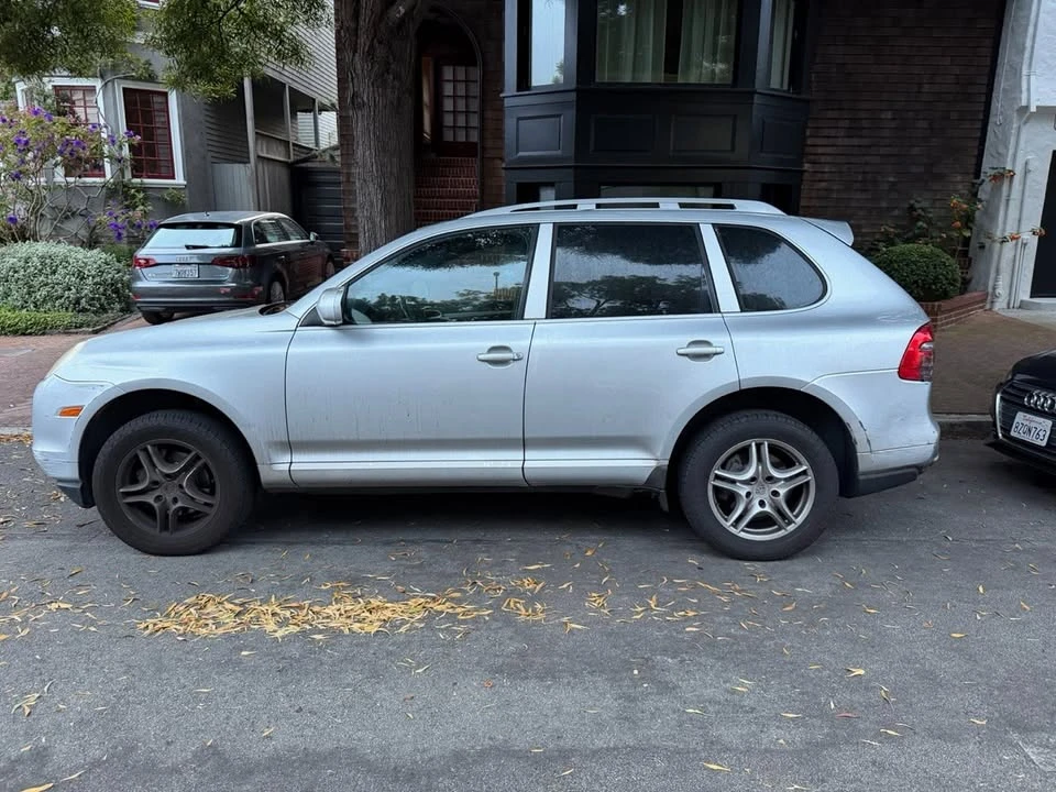 2010 Porsche 955/957 Cayenne - Image 16 of 18