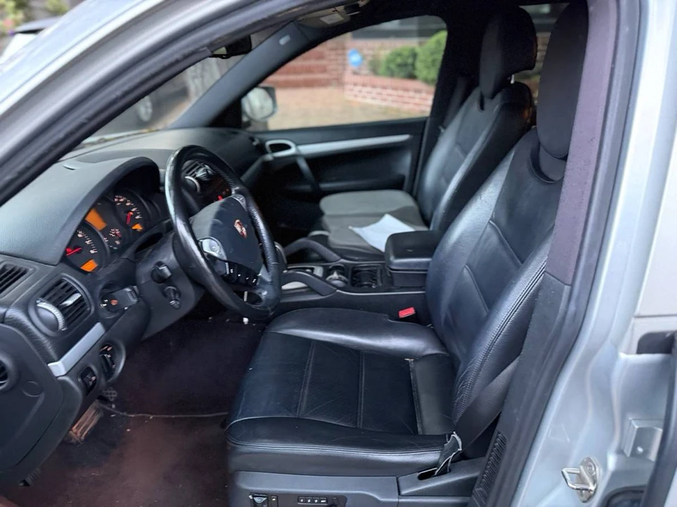 2010 Porsche 955/957 Cayenne - Image 7 of 14