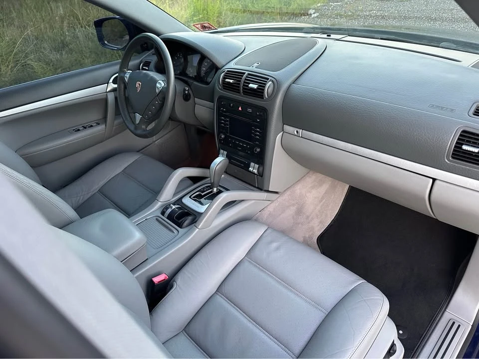 2010 Porsche 955/957 Cayenne - Image 9 of 19