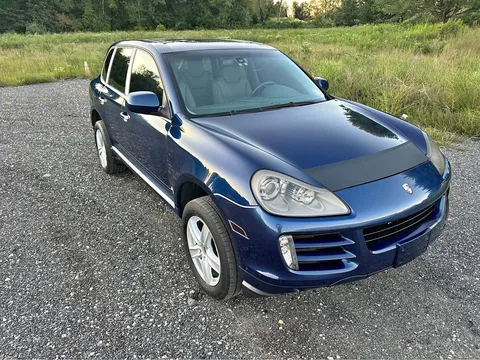 2010 Porsche Cayenne Platinum Edition Sport Utility 4D