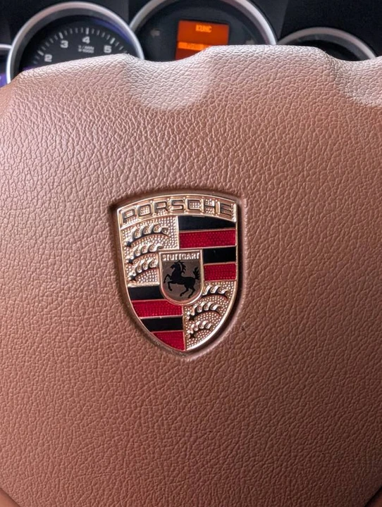 2010 Porsche 955/957 Cayenne S - Image 9 of 15