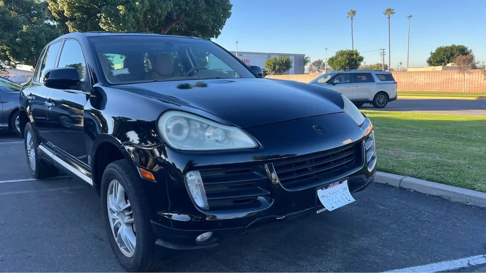 2010 Porsche 955/957 Cayenne S - Image 8 of 10