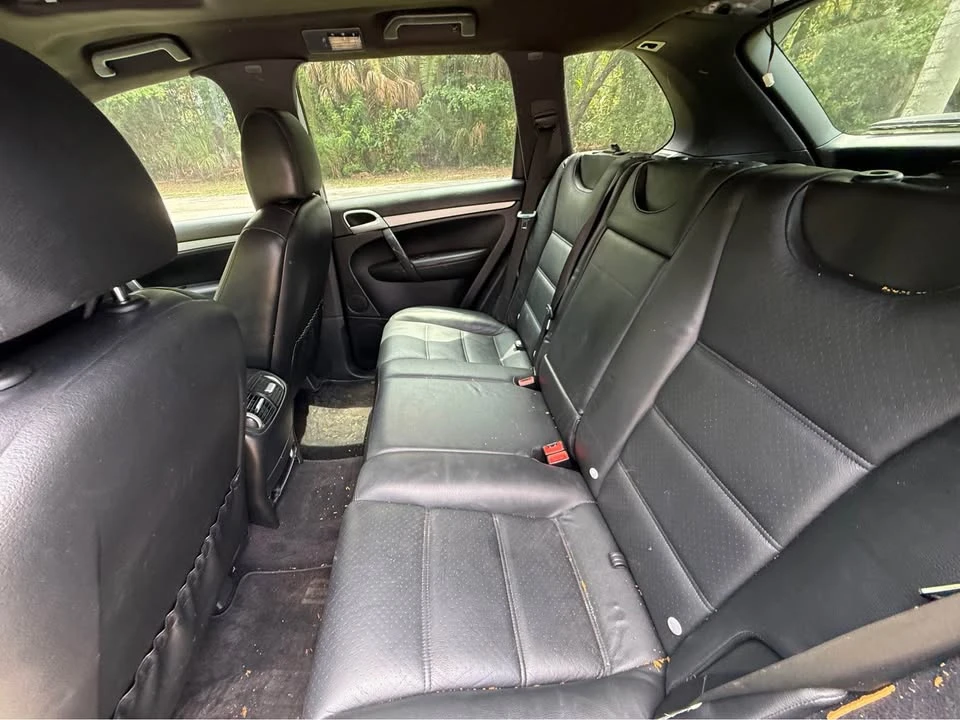 2010 Porsche 955/957 Cayenne S - Image 10 of 16