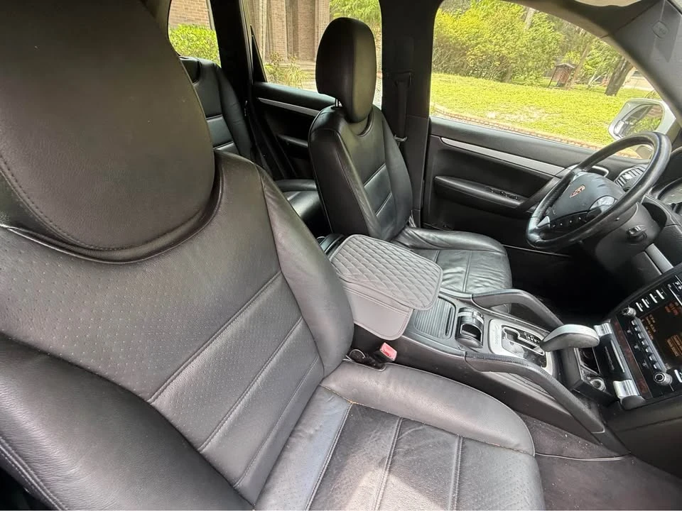 2010 Porsche 955/957 Cayenne S - Image 14 of 16
