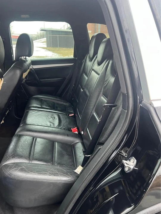 2010 Porsche 955/957 Cayenne S - Image 6 of 20