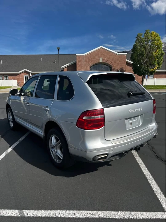 2010 Porsche 955/957 Cayenne S - Image 7 of 17