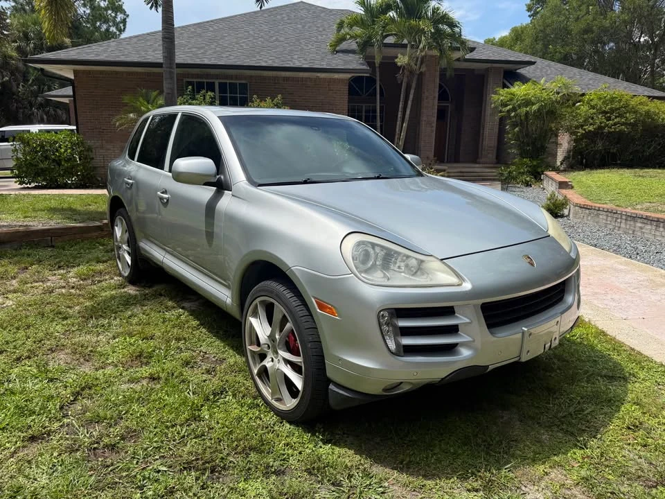 2010 Porsche 955/957 Cayenne S - Image 18 of 20