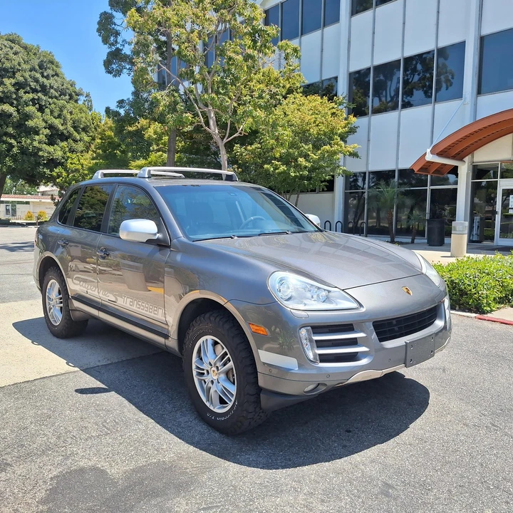 2010 Porsche 955/957 Cayenne S - Image 29 of 31