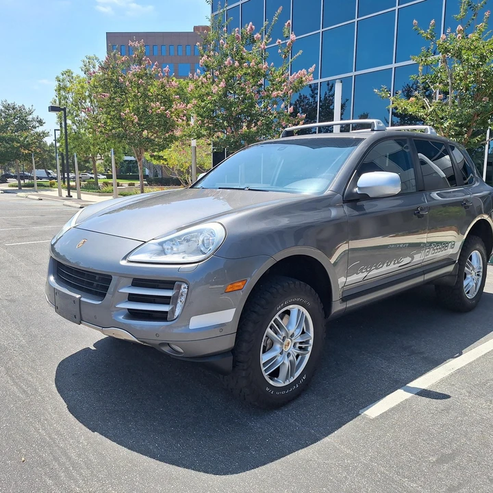 2010 Porsche 955/957 Cayenne S - Image 4 of 31