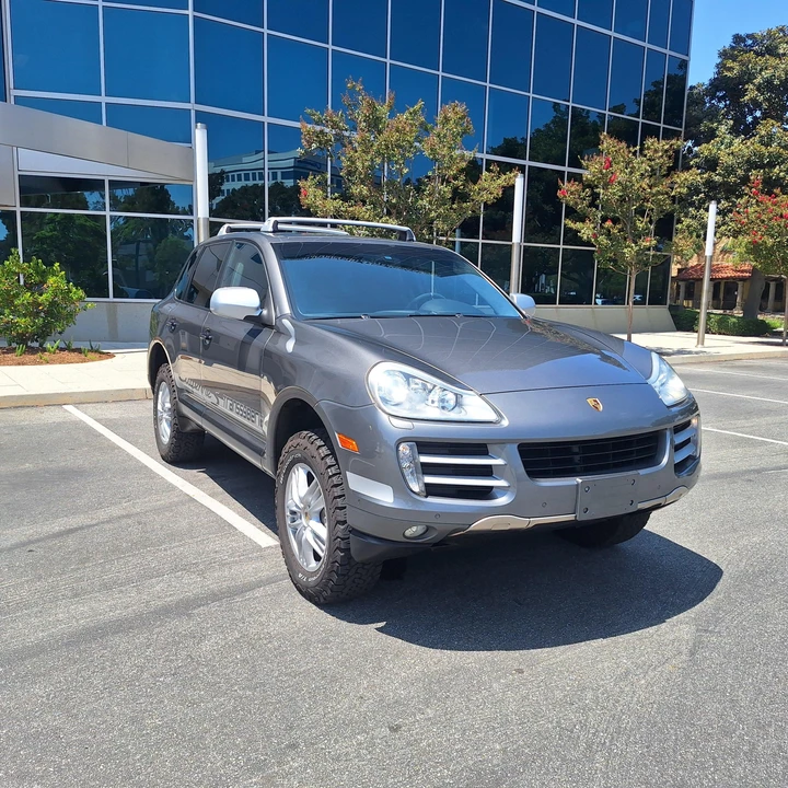 2010 Porsche 955/957 Cayenne S - Image 23 of 31