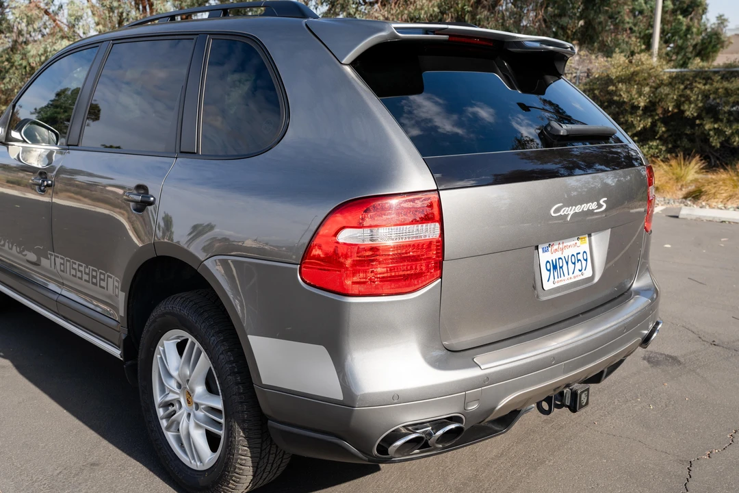 2010 Porsche 955/957 Cayenne S - Image 19 of 31