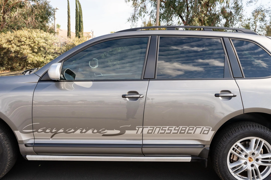 2010 Porsche 955/957 Cayenne S - Image 13 of 31