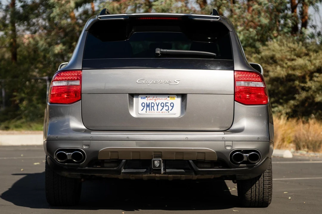 2010 Porsche 955/957 Cayenne S - Image 5 of 31