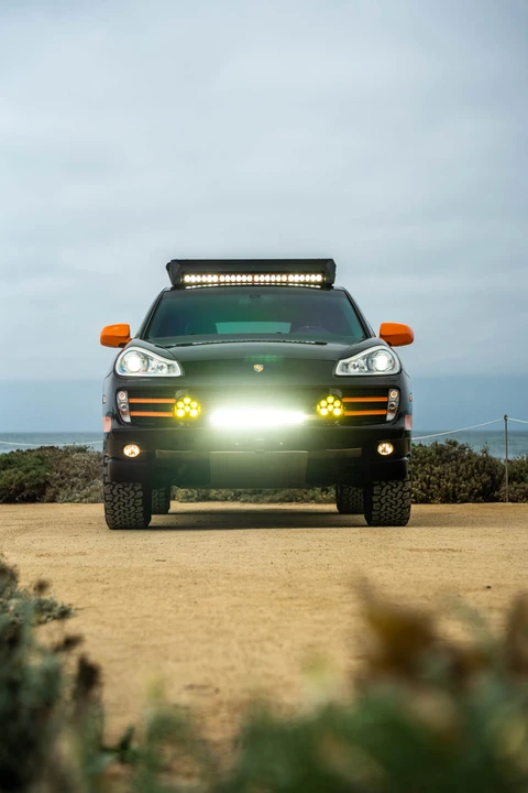 2010 Porsche 955/957 Cayenne S - Image 14 of 31