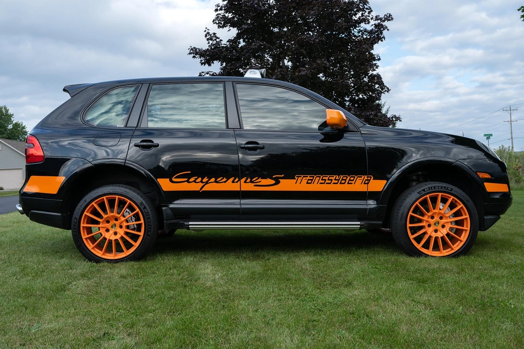 2010 Porsche 955/957 Cayenne S - Image 9 of 31